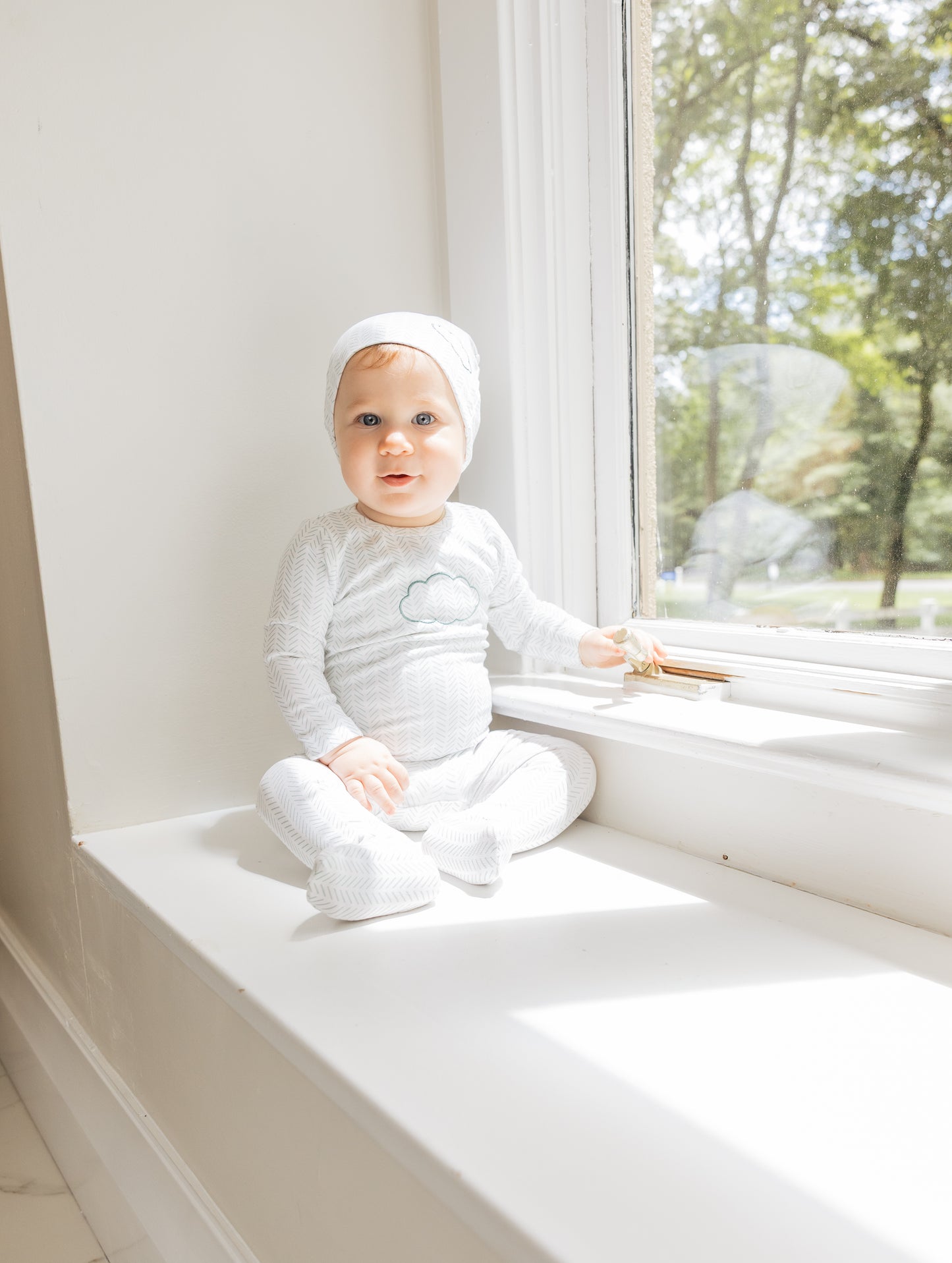 Cloud Herringbone Baby Footie & Hat Set