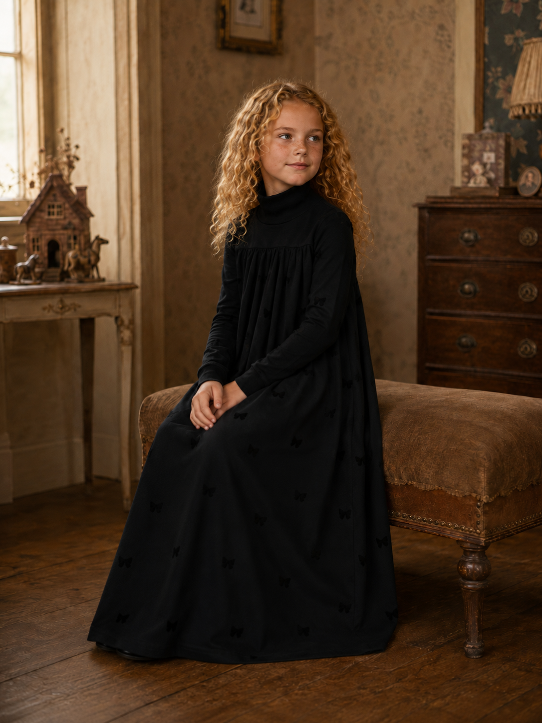 Long Maxi All Over Bow Print Robe